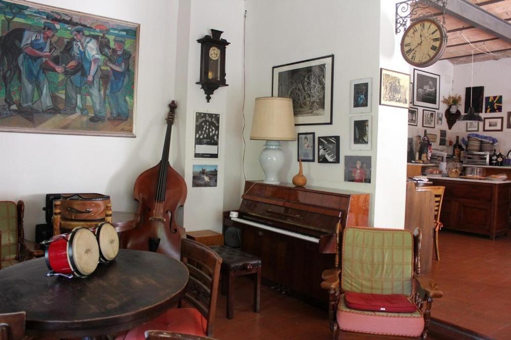 مبيت وإفطار مانشانو Locanda Laudomia المظهر الخارجي الصورة